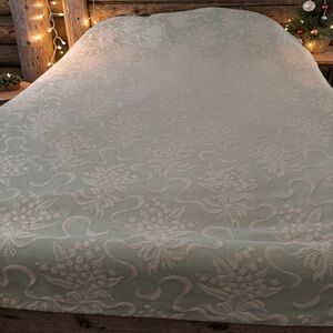 Vintage Bates Bedspread Mint Green Jacquard Weave White Floral Lily Valley 86x68